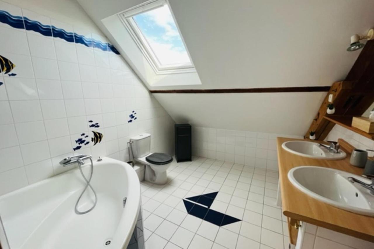 Nice 130M With Terrace Garden In Vannes Eksteriør bilde